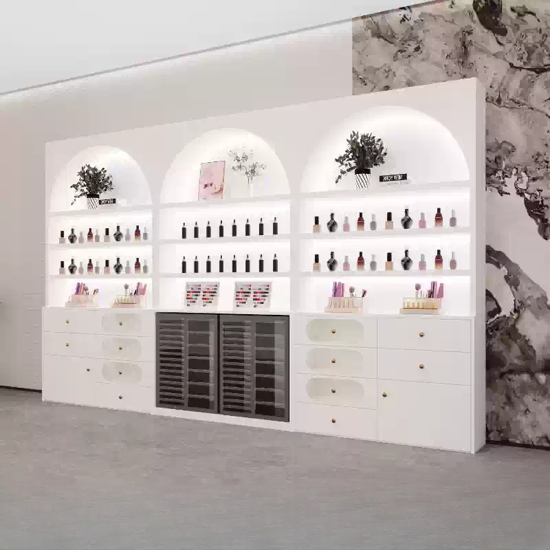 Beauty & Makeup Katia Di Paola - Витрины для косметики Yicheng Beauty, витрины
